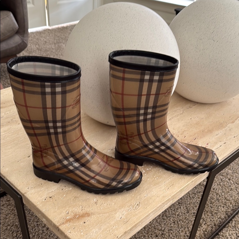 Plaid AUTHENTIC BURBERRY WOMENS RAIN BOOTS